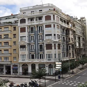 https://pension-c7.sansebastianhotels.net