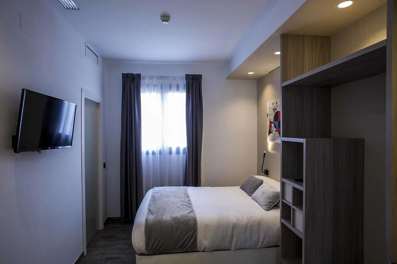 Casa de hóspedes Hostal Sevilla Santa Justa - Adults Only