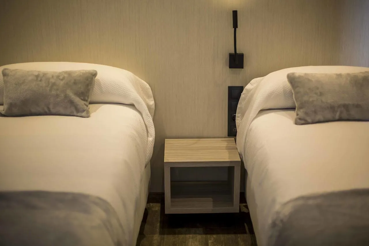 Hostal Sevilla Santa Justa - Adults Only 0*, Sevilha